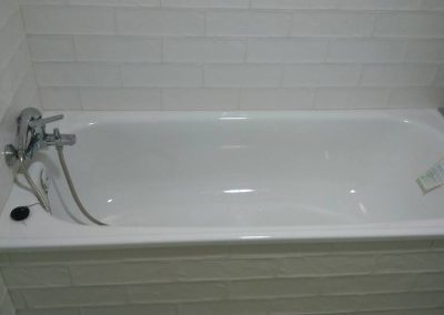 reforma integral baño, empresa albañilería Huelva